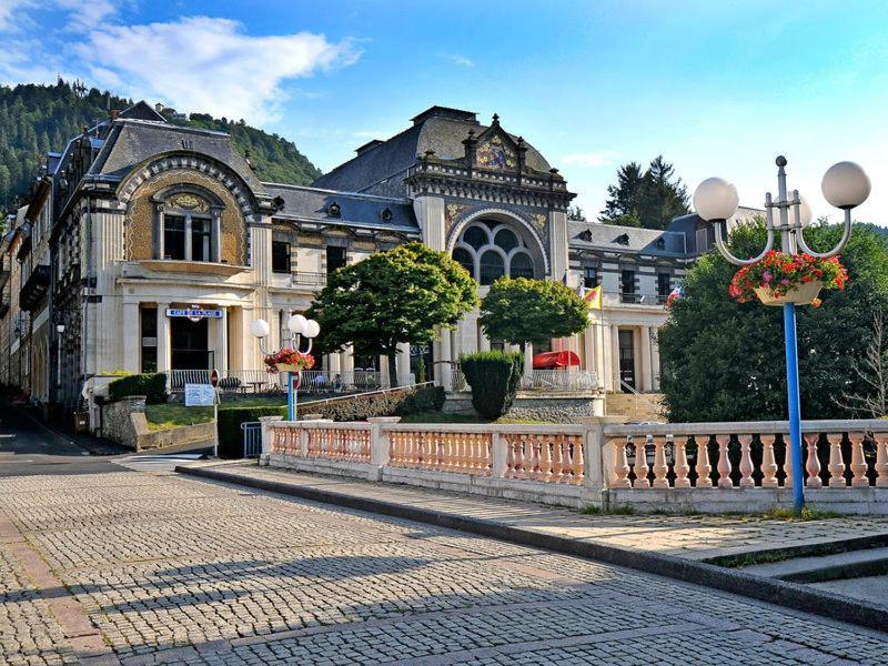 L'Ekrin Des Bains Appartamento La Bourboule Esterno foto