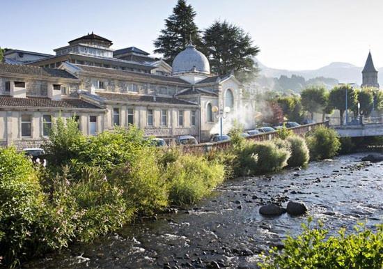 L'Ekrin Des Bains Appartamento La Bourboule Esterno foto